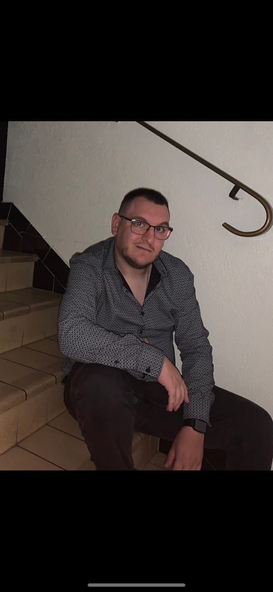 Profil von Augustave